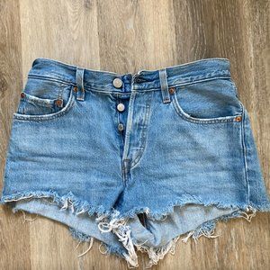 Levi's 501 Ribcage Jean Shorts - Size 26